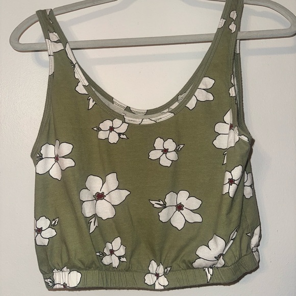 Forever 21 Floral Olive Green Crop Top - Picture 2 of 2